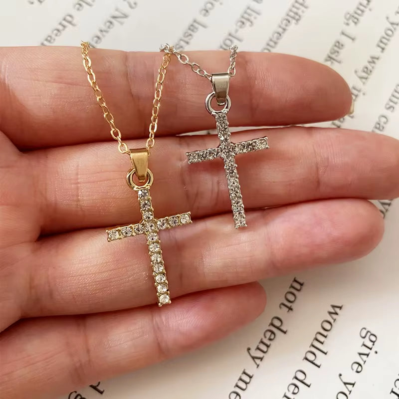 2021 Elegant Crystal Cross Pendant Necklace in Gold and Silver for Men and Women - Ideal Gift for Any Occasion